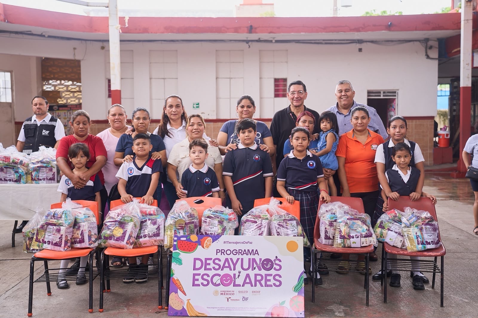 Entrega DIF Tamaulipas dotaciones para que estudiantes continúen con sus desayunos escolares en vacaciones