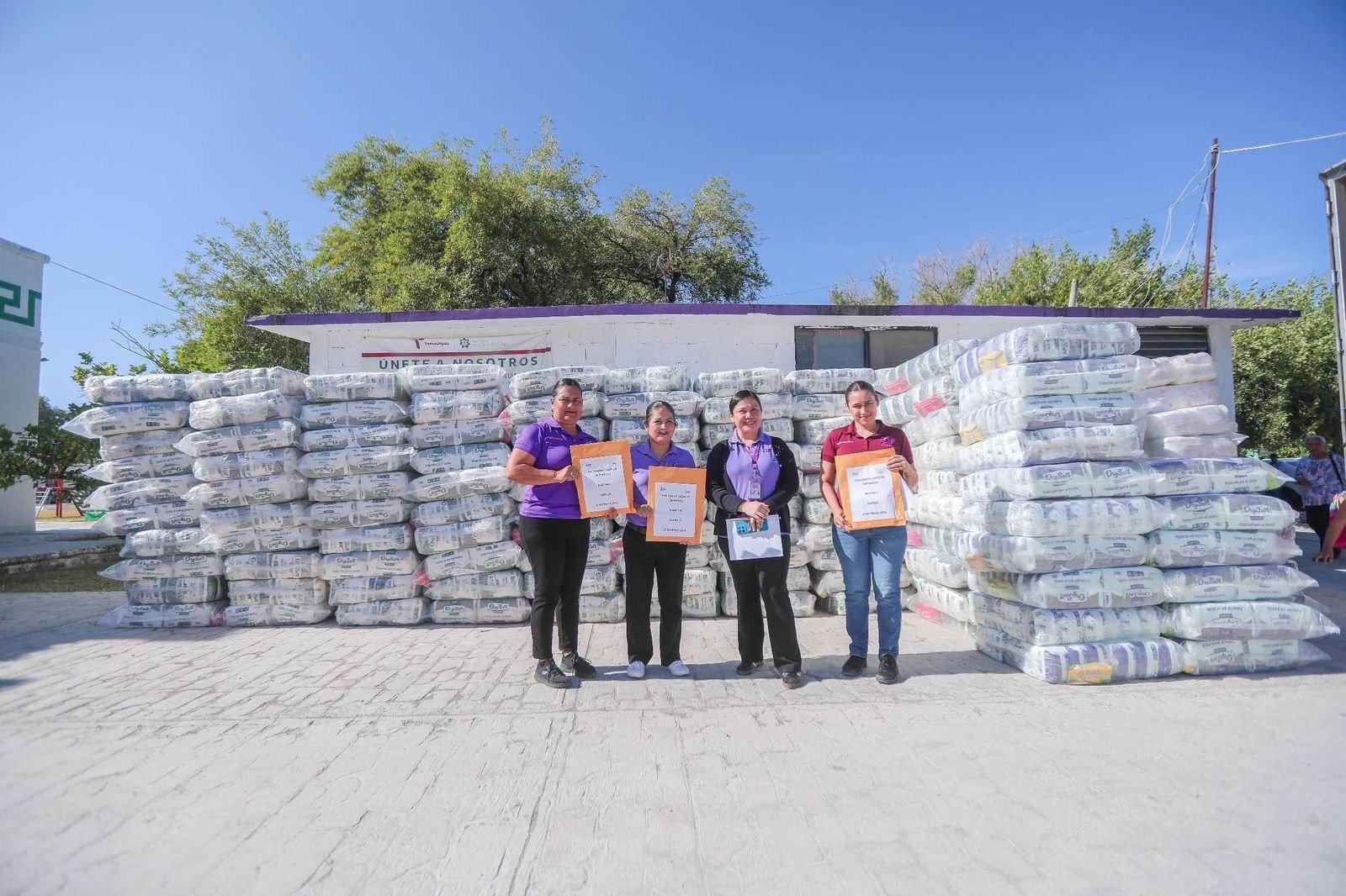 DIF Tamaulipas lleva apoyo directo a personas con discapacidad severa en los 43 municipios